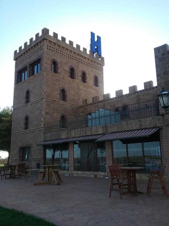 Hotel Vinedos Y Bodegas El Castillo Villarrobledo Dış mekan fotoğraf