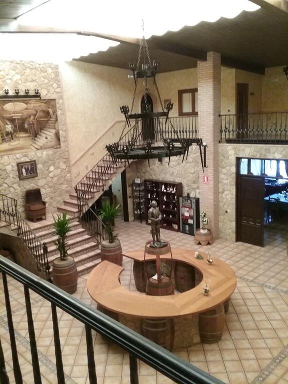 Hotel Vinedos Y Bodegas El Castillo Villarrobledo Dış mekan fotoğraf