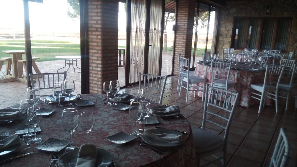 Hotel Vinedos Y Bodegas El Castillo Villarrobledo Dış mekan fotoğraf