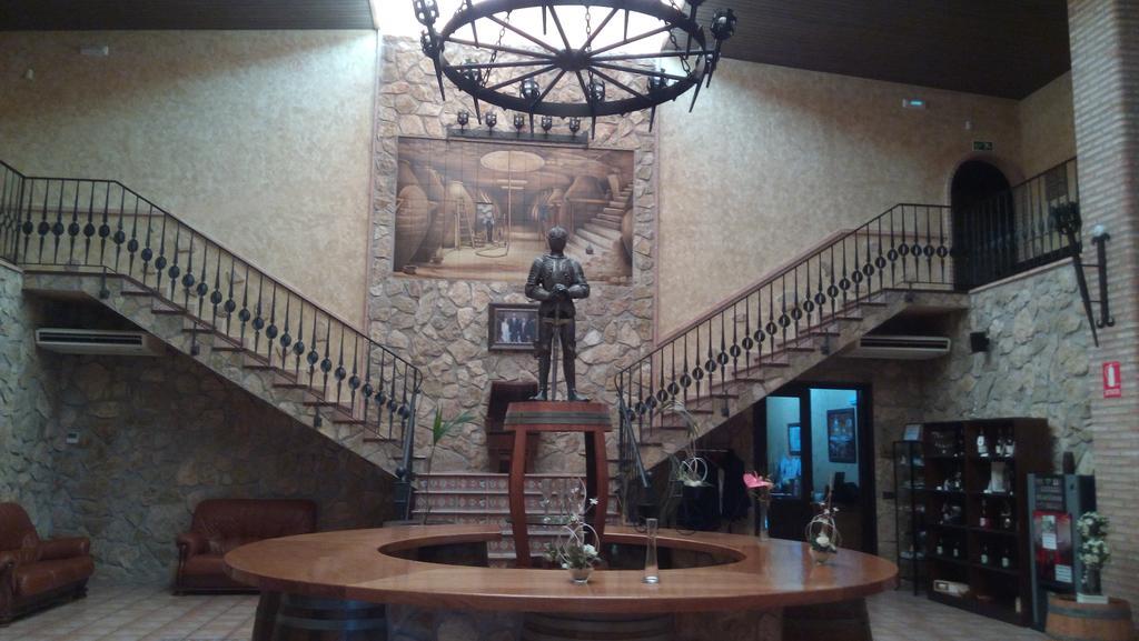 Hotel Vinedos Y Bodegas El Castillo Villarrobledo Dış mekan fotoğraf