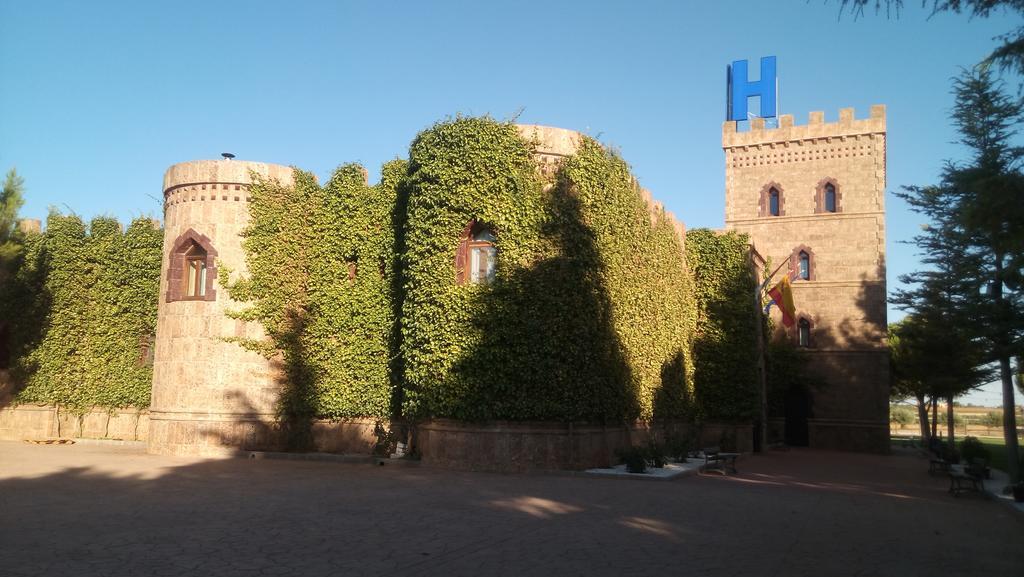 Hotel Vinedos Y Bodegas El Castillo Villarrobledo Dış mekan fotoğraf
